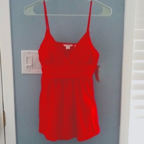 Derek Heart Tops - Cute Junior's hot pink top Derek Heart large